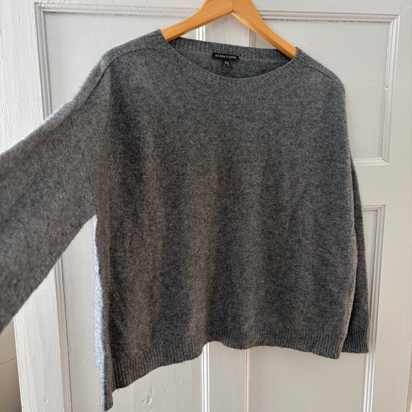 Eileen Fisher Italian Cashmere Gray Sweater - Picture 8 of 8